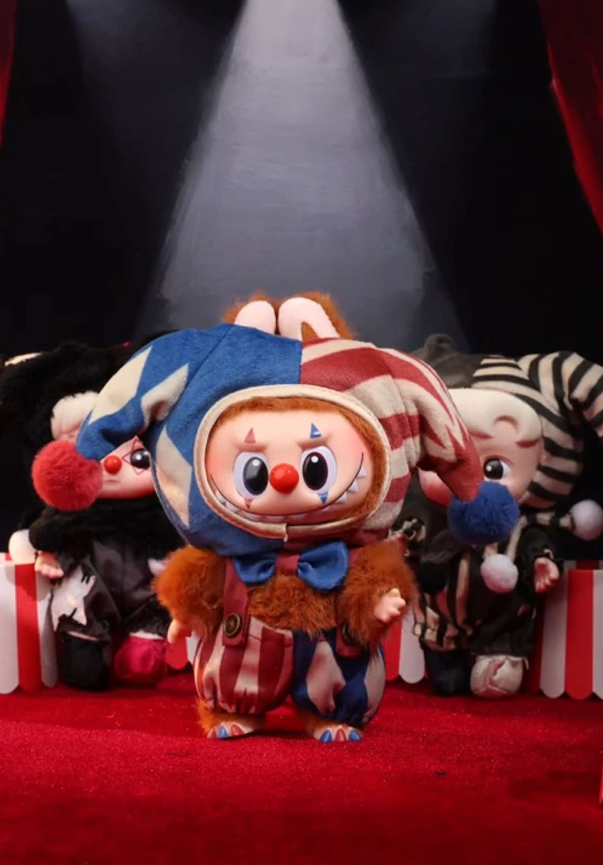 🃏WHY SO SERIOUS?! 🤡 #popmart #popmartus #labubu #circus #halloween 