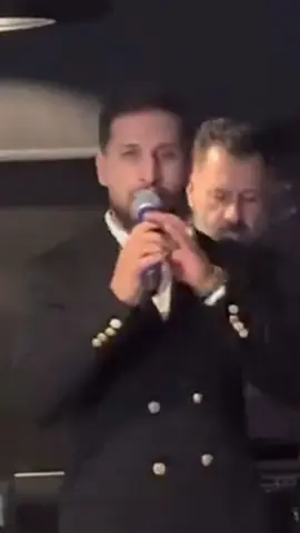 #ميلاد_الحنين أمسية مميزة في أريزونا 🌙 ‏في مطعم Charcoal Grill #دمار_دنيا_من_دونك_حبيبي_دمار _ #كون_نصير_اني_وياك_نجمه_بالسما_وغيما 