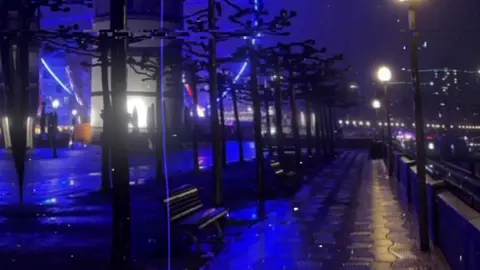 شارب كاس فاالحب انا استاذ وحبيبي عيونو الماظ 😍🎀 تصميمفيديوهات#تصميم_فيديوهات#تصميم_فيديوهات🎶🎤🎬 #تصميم_حالات_واتس#مصمم_حالات_واتس👑💜🖇️ 