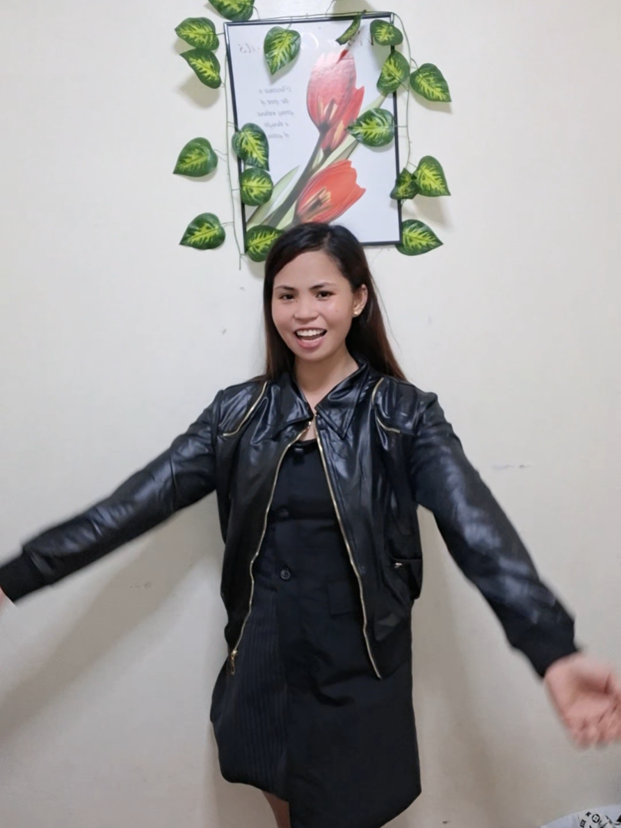 “Mukha kang mamahalin pero mora  outfit,  #koreanleaderjacket  #koreanleaderhalterjacket  #koreanjackethalterforwoman  #koreanjacketstyle 