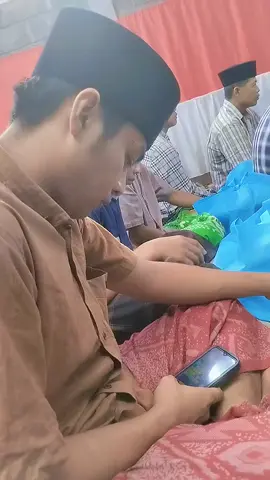 👩‍❤️‍👨👳🤲🤝🙏