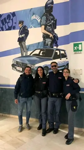 #BUONGIORNO☕🇮🇹👮💙🤍💙🤍💙🤍💙🤍💙🤍💙 