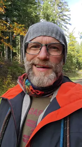für mich Ist diese ganze Situation sehr beschwingt, man kann so viel beobachten und daraus lernen. ein hoch auf all diejenigen die noch hinter MOTOMATION stehen sie beweisen Rückgrat, Durchhaltevermögen u.s.w. auf alle motovaras ein hoch und lasst euch nicht verrückt machen.  sondern nutzt die Gelegenheit.  #passiveseinkommen #geist #f 