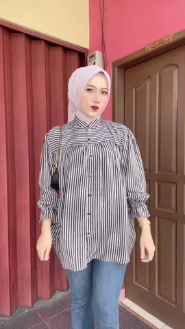 Rekomendasi kemeja salur rayon 🖤🖤🤍 #rekomendasioutfit #fyp #outfitinspo #outfitideas #ootdhijabstyle 