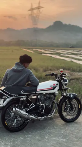 nekra mergo motor sopo neh sg gawe aku seneng”🫳🏻#glkimpul #gl100 