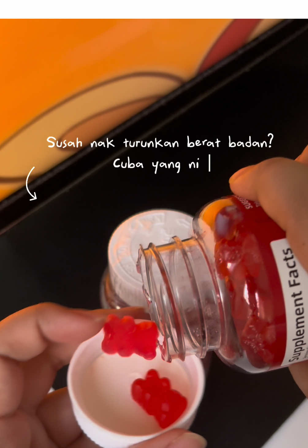 Yang ni cuka epal dalam bentuk gummy tau. Senang nak consume kalau yang ni Cubalah ok ! #biyode #applecidergummies 