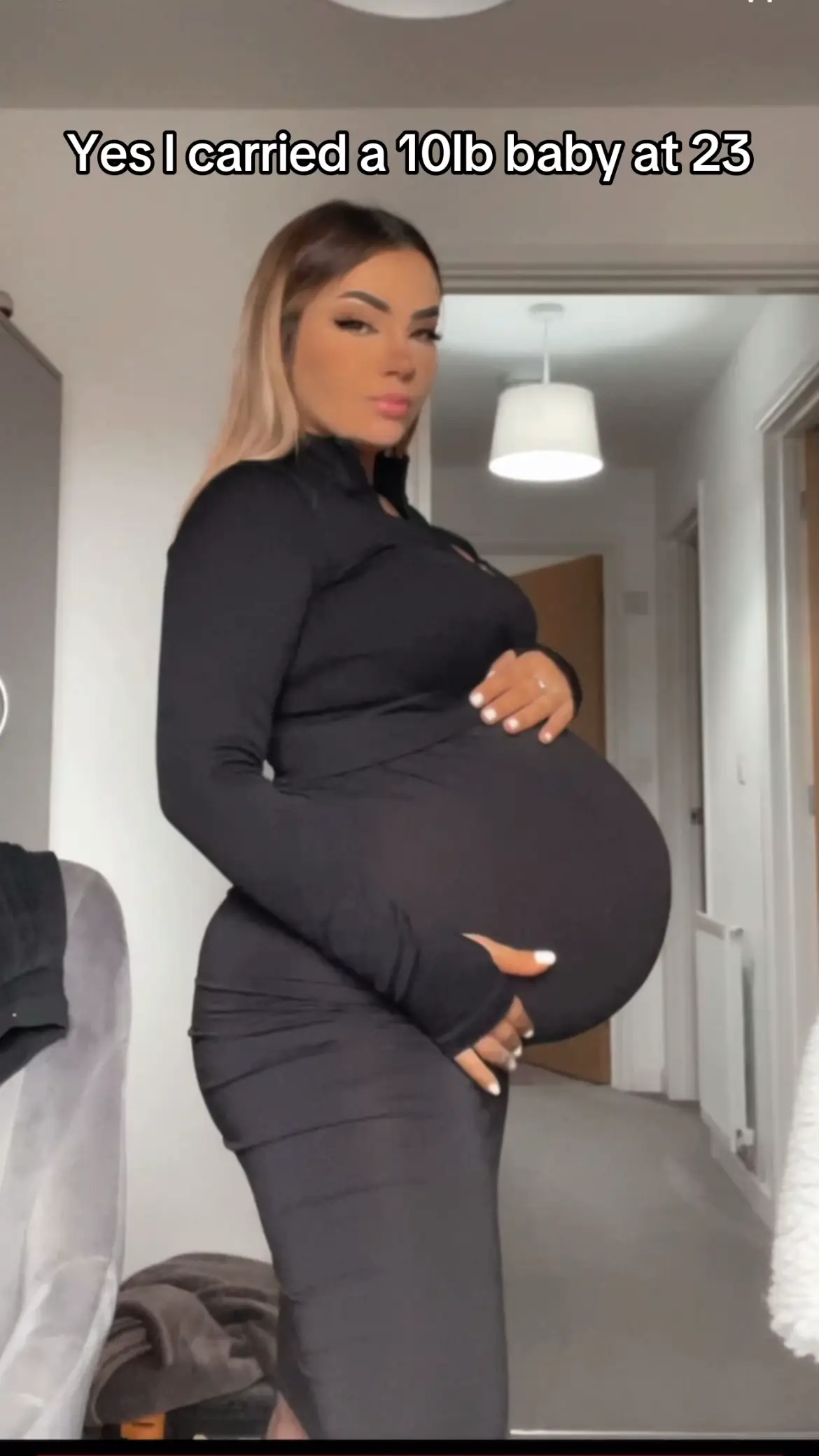 Yes I still have stretch marks (shock) and a little mum tum but I’m proud of it🫶🏼#fyp 