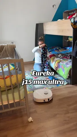 ✨ Découvrez le Eureka J15 Max Ultra — votre nouvel allié pour une maison impeccable sans effort 🧹🤍 Ce robot aspirateur ultra performant s’occupe de tout pendant que vous profitez de votre temps libre 😍 💸 Bon plan du moment : profitez d’une remise supplémentaire de 5% avec le code Nadascode (en plus du prix déjà réduit 👀) 📲 Lien dans la bio pour le shopper dès maintenant ! #EurekaJ15 #EurekaVacuum #EurekaJ15MaxUltra #EurekaRobotVacuum #fyp 