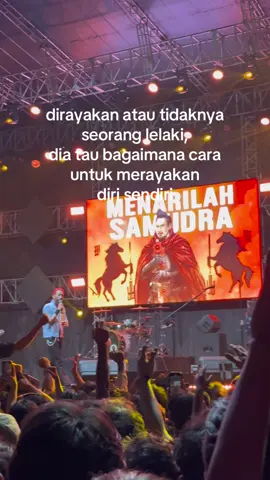 #foryoupage #rebellionrose #akulahpelurucinta #lagilagifestivalsemarang #fyp