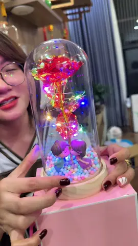 Hoa hồng vĩnh cửu cho tình yêu đôi lứa thuỷ chung trọn đời #hoahongvinhcuu #quatangnguoiyeu #quatang20_10 #TikTokAwardsVN #xuhuong 