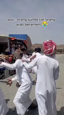 orang arab gelut 😭#vidiolucu #vidioviraltiktok #sunda #fyppppppppppppppppppppppp #memes 