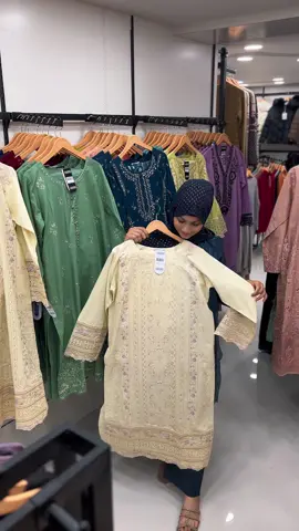 BinSajjad Mall Located in Commercial Market Rawalpindi #trending #misheez #trendingvideo #fyp