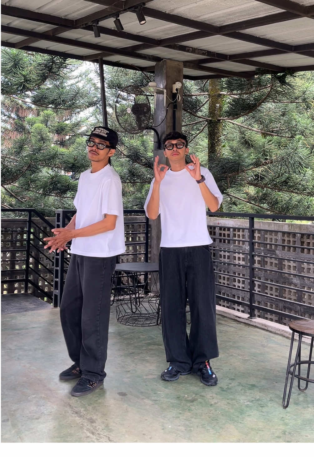 Outfit Check kembaran #outfitideas #outfitcheck #kalcer #salomon #outfitoftheday 