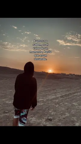 Valoren siempre 🥺#frases #paratii #atardecer #identificarse #paracompartir 