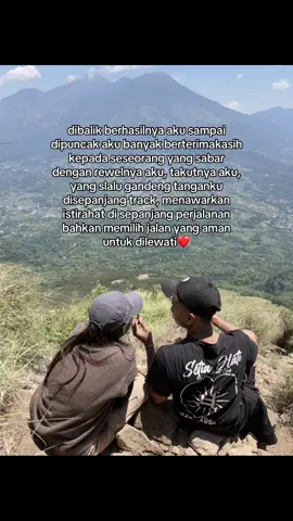 yg slalu ngeyakinin kalo aku bisa sampek puncak🥺❤️#padahariini #foryou #xycba #penanggunganviatamiajeng 