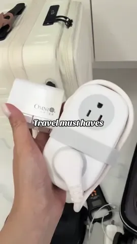 Travel must haves when travelling abroad! #universaladapter #extensioncord #travelessentials #travelmusthaves 