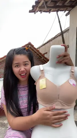 di pake montok dan seksoy