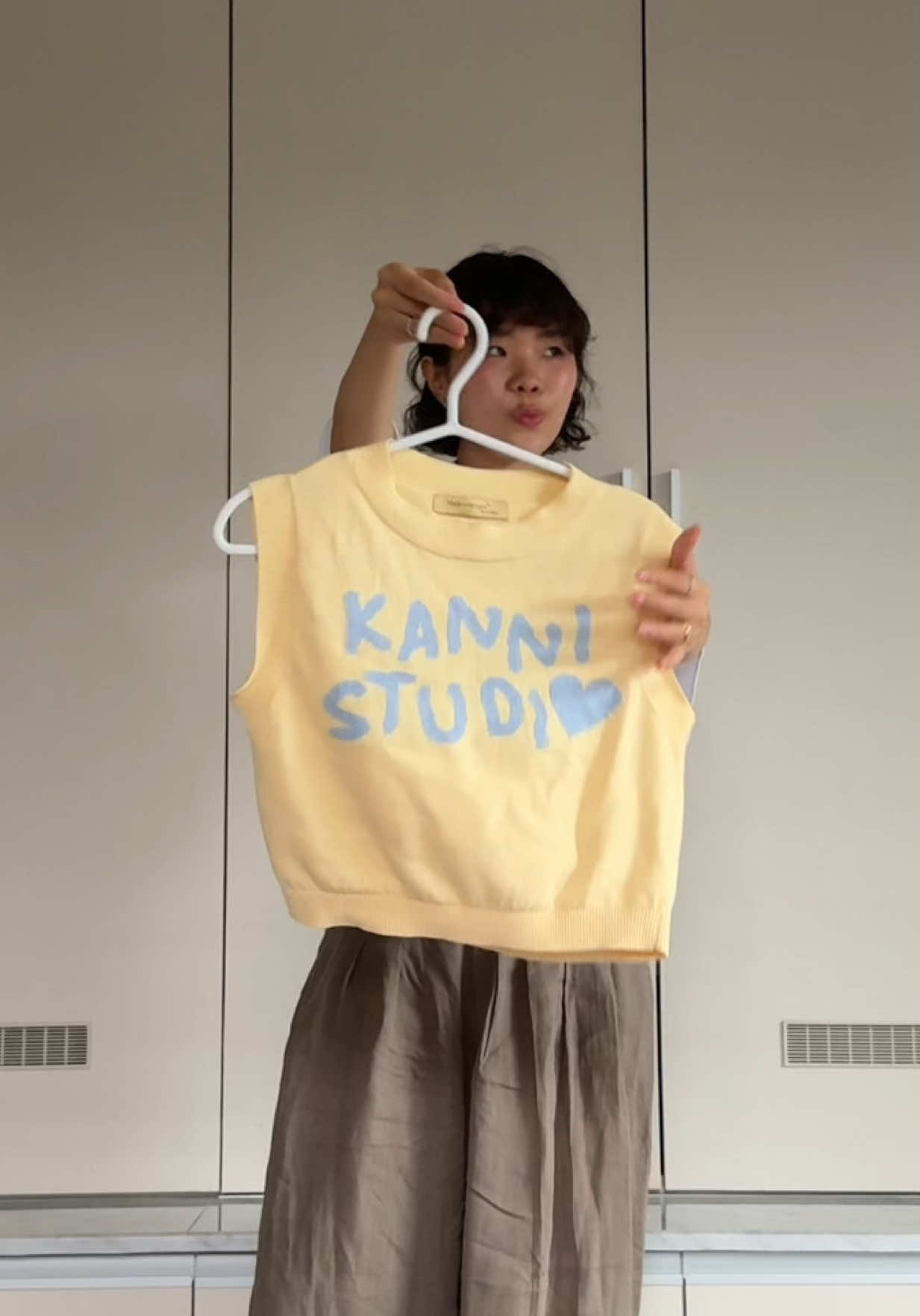 10.10 ลายแทงเสื้อผ้าสีใหม่ของบ้าน Kanni ฮะ 🧈 @KanniStudio #tiktoklooks #tiktokfashion #thaibrand 