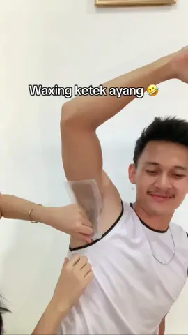 waxing anti ribet cuma 10 detik dan ga bikin kulit iritasi, kulit auto muluss💙 #wax #waxing #pencabutbulu #penghambatbulu #brighty 