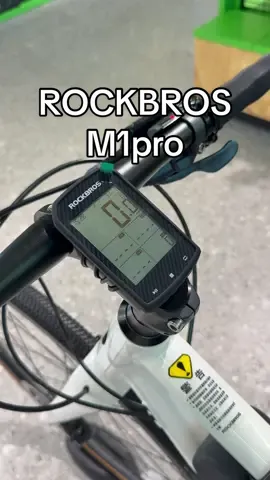 Đồng hồ đo tốc độ ROCKBROS M1pro | Bản nâng cấp mới với 3 đột phá: 📶 Tín hiệu mạnh hơn, 🔋 Pin trâu bò hơn, ⚙️ Tính năng chi tiết hơn! Khám phá ngay những cải tiến vượt trội của M1pro nào! 🚀#ROCKBROS #TikTokAwardsVN #bike #biker #cyclinglife #M1PRO #speedometer #bicyclecomputer 