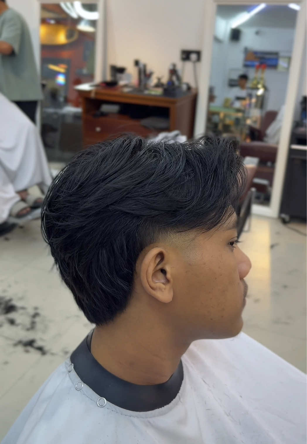 Curtain mullet 😮‍💨 #fjsbarber #menshair #trendshair 