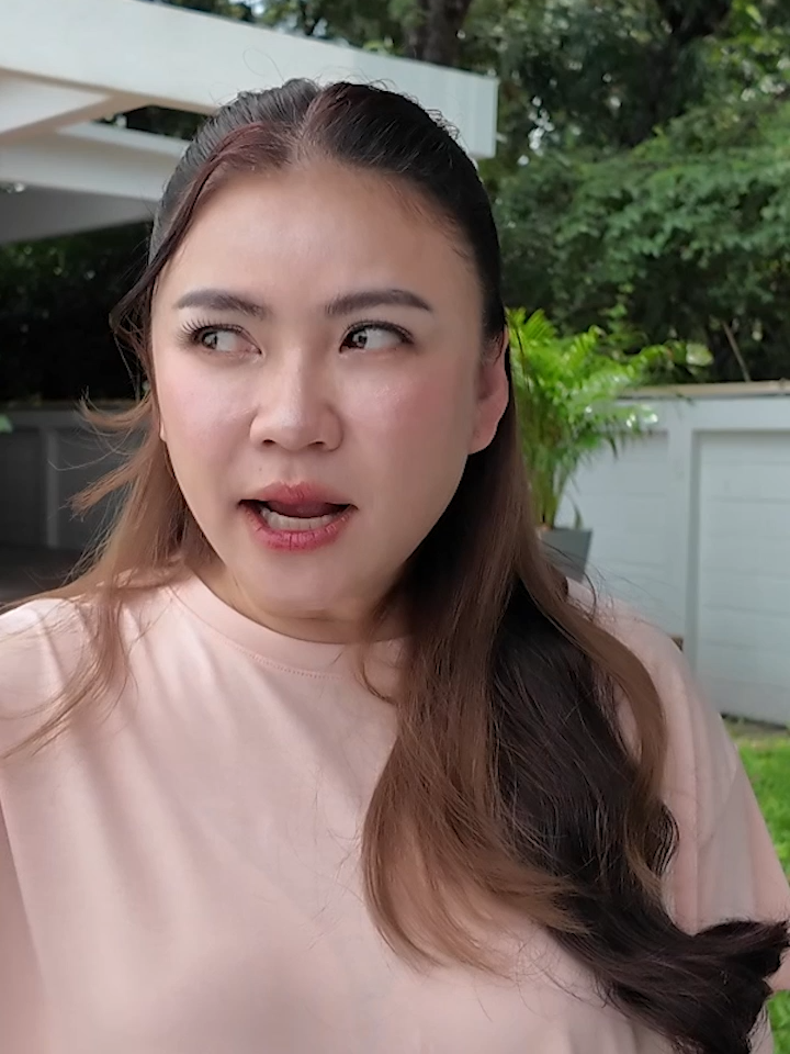 สกิลการแสดงของแม่แอน ระดับนี้ เทคเดียวผ่าน! #บักโพธิ์ #บักโพธิ์channel #ชาคริต #เป็นต่อ #แอนภัททิรา #คนไทยเป็นคนตลก #โบ๊ะบ๊ะ #เขยจันท์ #จักรวาลแห่งความโบ๊ะบ๊ะ