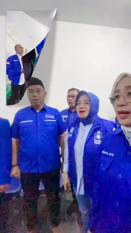 Pengarahan dan Konsulidasi DPW PAN Jawa Barat  dalam rangka Pra Musda DPD PAN Kota Bekasi. Solid memantapkan langkah langkah menuju 4 Besar  #partaiamanatnasional  #dpdpankotabekasi  #konsulidasi  #dpwpanjabar  #evimafriningsianti 