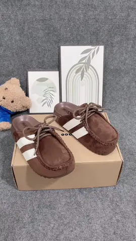 Màu nâu socola đang hottt rần rần 😻 #reviewgiay #reviewgiaydepgiare #giaysneaker #giaythethao #xh                