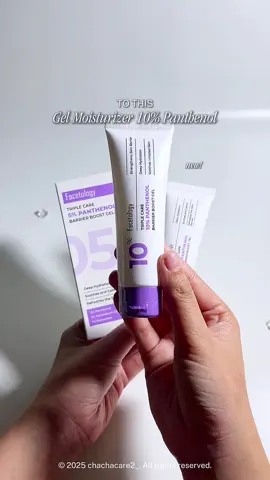 Baru aja launching yang 5% panthenol, eh udah mau launching yang versi 10% panthenolnyaa😭🫶🏻 Dari segi tekstur lumayan beda ya, yang 5% gel bening, kalo yang 10% gel putih yang sedikit lebih creamy, kayak lotion gitu🫶🏻 Bahas lebih lanjut gak nih perbedaan keduanya?🤭✨ #moisturizer #FacetologyNewProduct #FacetologyMoisturizer #FacetologyPanthenol #MoisturizerPanthenolFacetology 