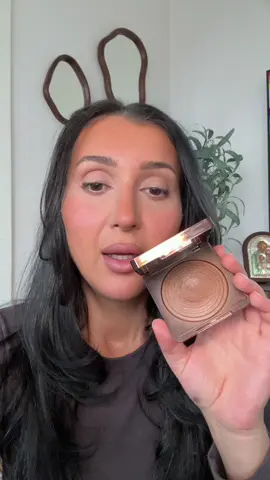 Sminkhaul del 4 @CAIA Cosmetics har den sjukaste bronzern 😮‍💨 #sminkhaul #sminkvideo #fyp #fördigpage #fördig 