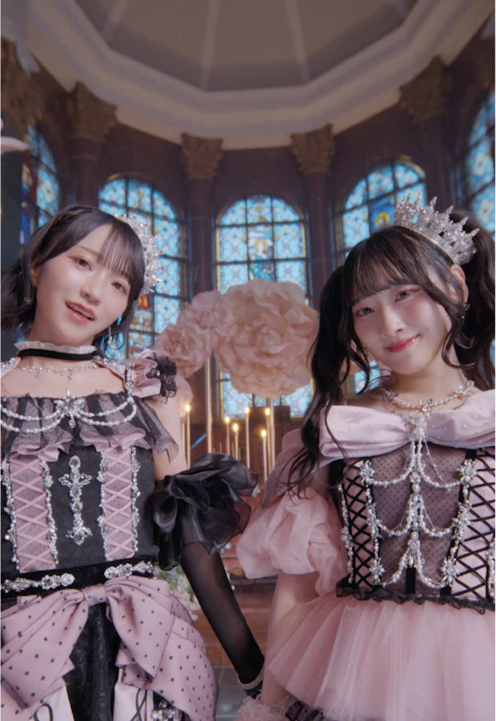 #イコールラブ 19thシングルカップリング楽曲​『Queens』配信中です♕ ˖⋆⟢ ぜひお聴きください🥀 #齋藤樹愛羅 #野口衣織  ​#Queens #イコラブ