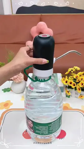#reels #fyp #goodthing  #居家好物 #抽水器 lt would be so convenient to have an electric water pump like this. Welcome everyone to comment. Minum air di rumah sangat mudah  menggunakan pam elektrik ini. Selamat datang untuk komen.