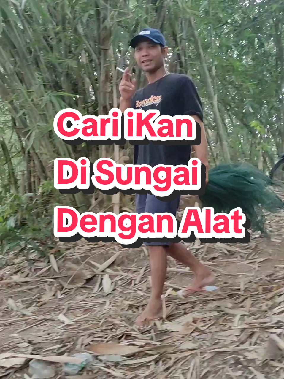 Cari ikan di sungai dengan menggunakan perangkap #cariikan #ikansungai #fyp #viral 