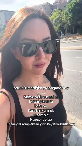 Asla düşmediğim proğagandalar ; -Kahvenin yerini hiç bir içecek alamaz -Dubai çikolatası aşırı overrated -Labubu saçma bir pr tuzağı  -Para biriktirmek günümüz ekonomisinde aşırı işlevsiz, harcayıp hayatı kaçırmamak daha mantıklı -Dengeli beslenip bol su içerek kilo vermek yerine Ozempic ile zayıflamak = kolaya kaçmak için sağlığından olmaktır -Hayat kısa her şey ayarında güzel. Ya hep ya hiç demeden yaşamak en keyiflisi. #fyp #foryoupage #düşmediğimpropagandalar #keşfet #keşfetteyiz 