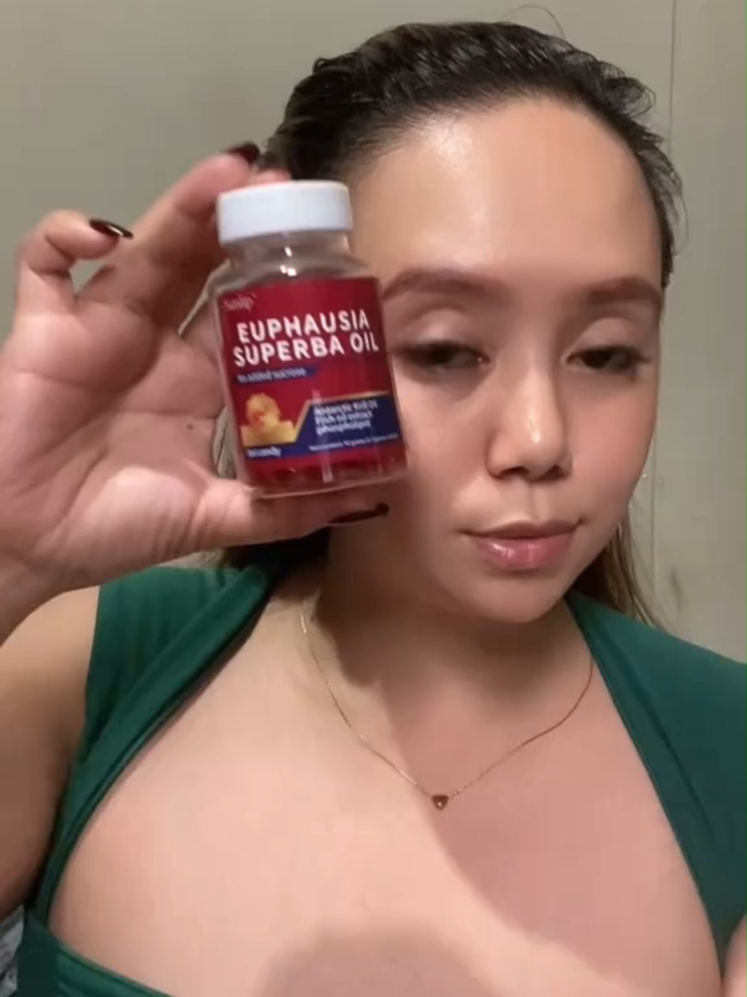 🧠 Nanlalabo ang isipan. 💭 Nanghihina ang puso. 💓 Laging pagod ang katawan... 🫥 ⚠️ Huwag hayaang ubusin ng kakulangan sa Omega-3 ang lakas mo araw-araw! 🌊 Euphausia Superba Oil – langis ng krill mula sa Antarctica ❄️ ✅ Dalisay. Mabilis ma-absorb. Alagang tunay sa utak at puso. 🔥 Simulan mo ngayon – bukas, ikaw mismo ang magpapasalamat. 🙏💪 #EuphausiaSuperbaOil #KrillOil #Omega3Benefits #PampalakasNgUtak #PampalakasNgPuso #NaturalSupplements #HealthGoals #BrainAndHeartCare #LakasAtSigla #WellnessRoutine #HealthyLivingPH #AntarcticKrillOil #Omega3Power #KrillOilPH #PampalakasNgKatawan #PampalakasNgResistensya#EuphausiaSuperbaOi