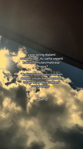 hayo guyuoo🫵🏻😭 #wetonjawa #sadstory🥀 #wage #storyjawa #fyp 