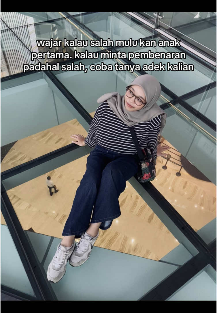 semua adek dibenarkan😇
