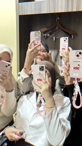 🫦🤏🏻 #couplecase #foryoupage 