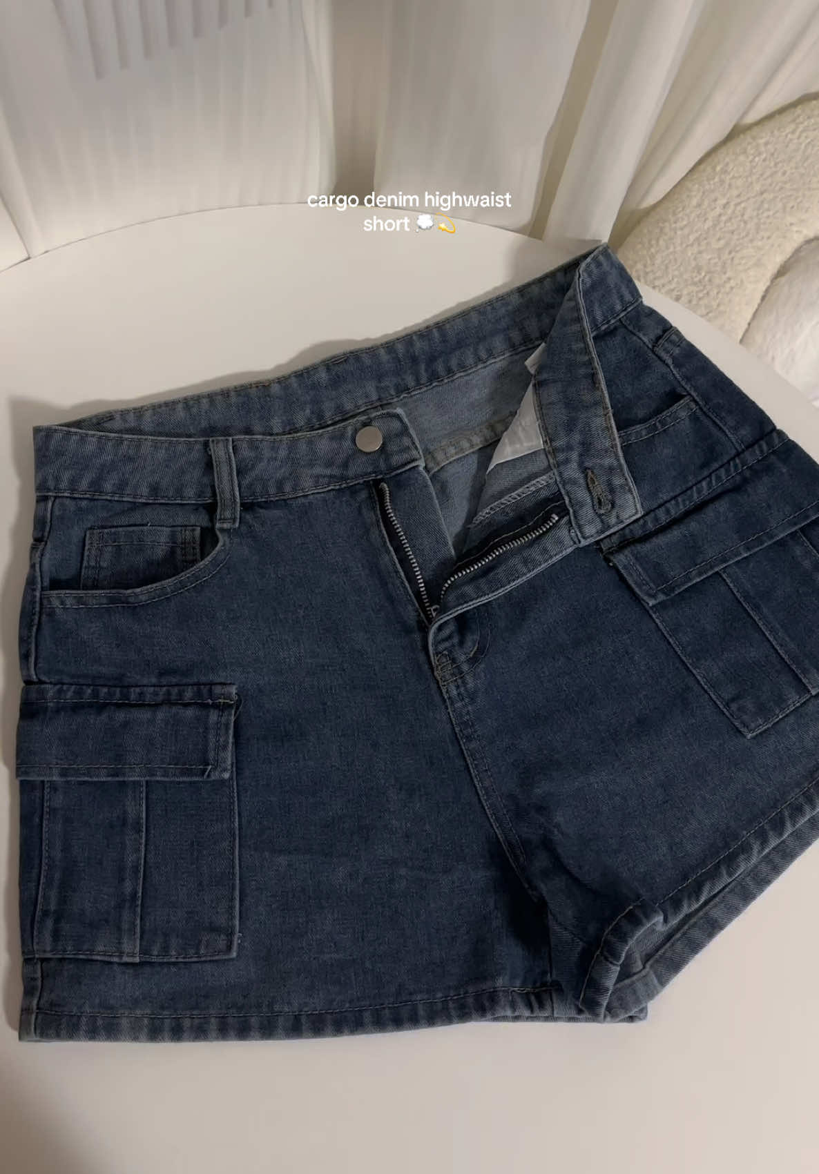 ganda ng quality ng 6pocket denim short na ‘to! ✨ #cargodenimshort #denimshort #cargoshort #short #highwaistshort 