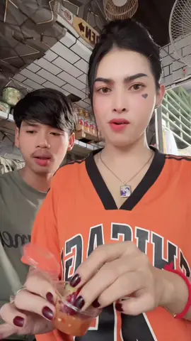 #ឈប់ឆាតឈប់ខលថាអូនរាល់ថ្ងែសង្សានាក់ណា💔🥀😎 #មើលប្រុសក្មេងគេនៅពីរក្រោយផងចា៎😂😂 