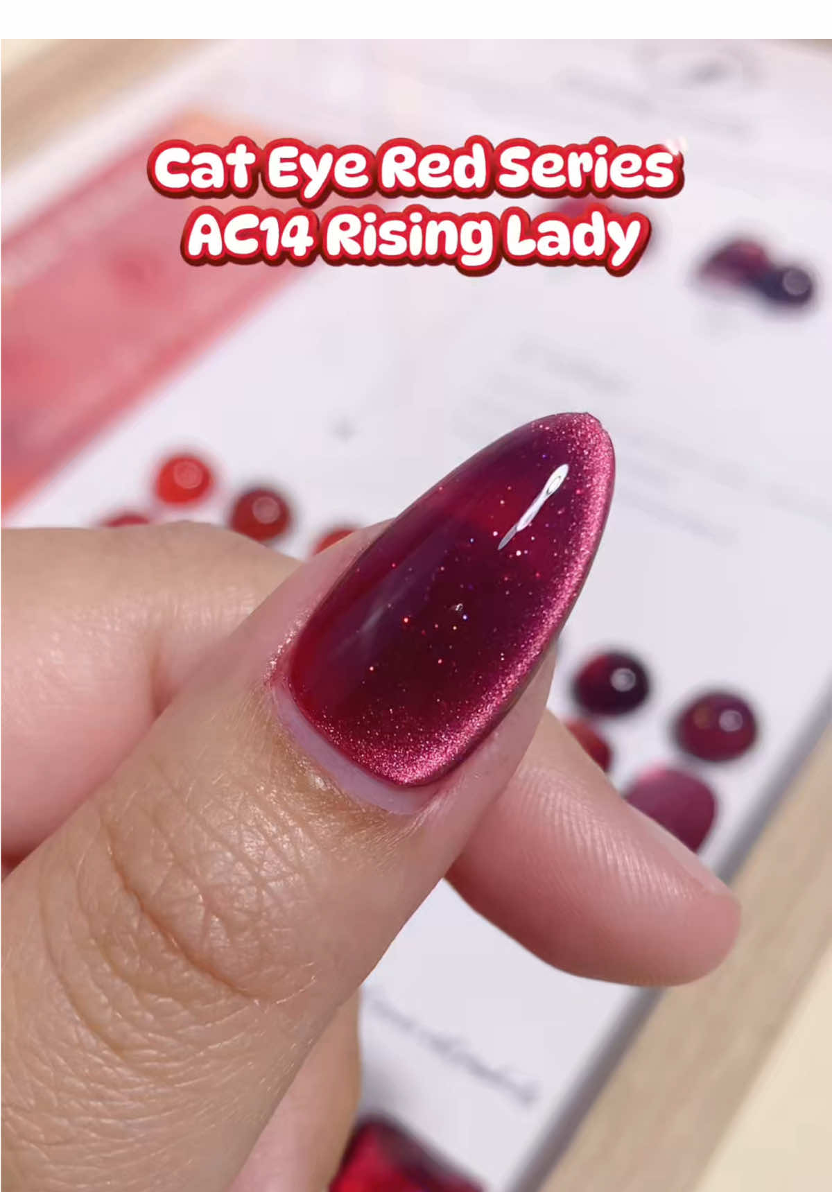 Kutek Cat Eye Rising Lady ini salah satu warna yang bestseller banget AC14  #fyp #rekomendasikutek #kutekmerah #rednail #cateyenails 