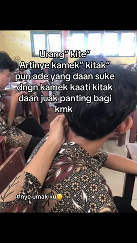 #foryou #lewatberanda #fyp batol nye diny umak ku ye🥰