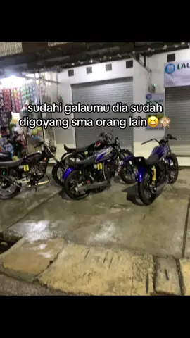 atas bawah ngisi🤣#rxking #fyp #2stroke #2tak #quotes 
