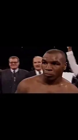 Mike Tyson Vs Andrew Golota ☠️ #boxingtok #miketyson #boxing🥊 #foryoupage #floydmayweather 