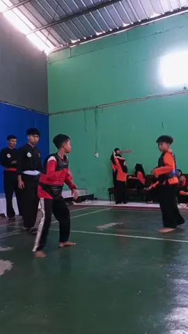 jangan lupa sentuhan🤩🤩 #silatkeren #silatprestasi #fypage #silat #pesilatindonesia 