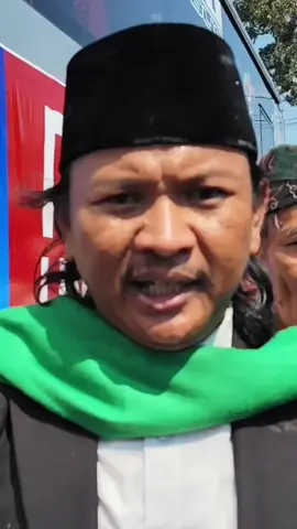 Ini alasan massa aksi dari Gerakan Rakyat Indramayu atau GRI, mendesak bupati kabupaten indramayu Lucky Hakim pulang ke Cilacap. #promomakan1010 #promoseruweekend #diskominfo #tiktokviral #berandatiktok  @cirebonviral @Forkowas Indramayu .ID @BEBEK JOGLO Mr. BEGER SUBANG @Lucky Hakim Pedia @LUCKY HAKIM ♥️ 
