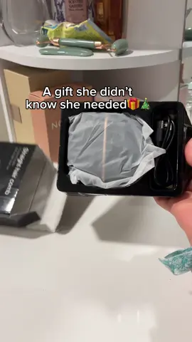 Share it with your best friend 🥰🫶🏻 #ministraightener #GlowUp #hairhack #hairlove #haircareroutine 