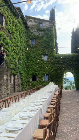 Our wedding venue 🤍 Borgo Bastia Creti in Umbria #borgobastiacreti #umbria #tuscany #italianwedding 