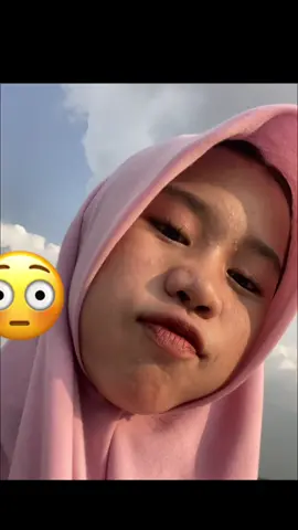😏#fyp #xzyabc #masukberanda #fotolive #haii 