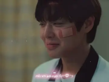 #parkjihoon | tưởng thế giới lớn lao bao nhiêu, ai ngờ cũng chỉ nằm gọn trong một nụ cười của ảnh (๑˃̵ᴗ˂̵)🤍 - - #kdrama #weakhero #yeonsieun #jihoon  - ☁️ gió lao xao,mây lao đao mỗi khi em cười 